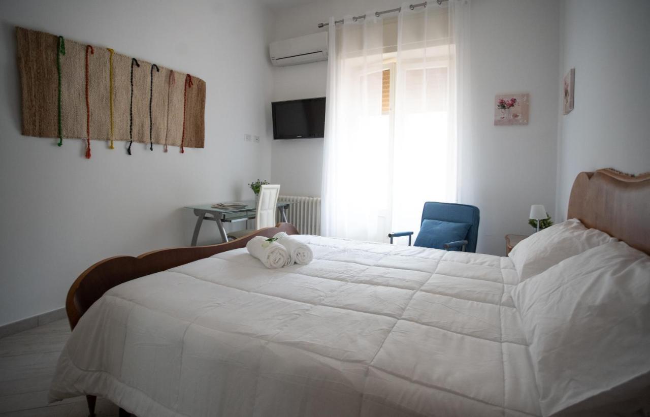 Armonie Centro Lecce Hotel ภายนอก รูปภาพ