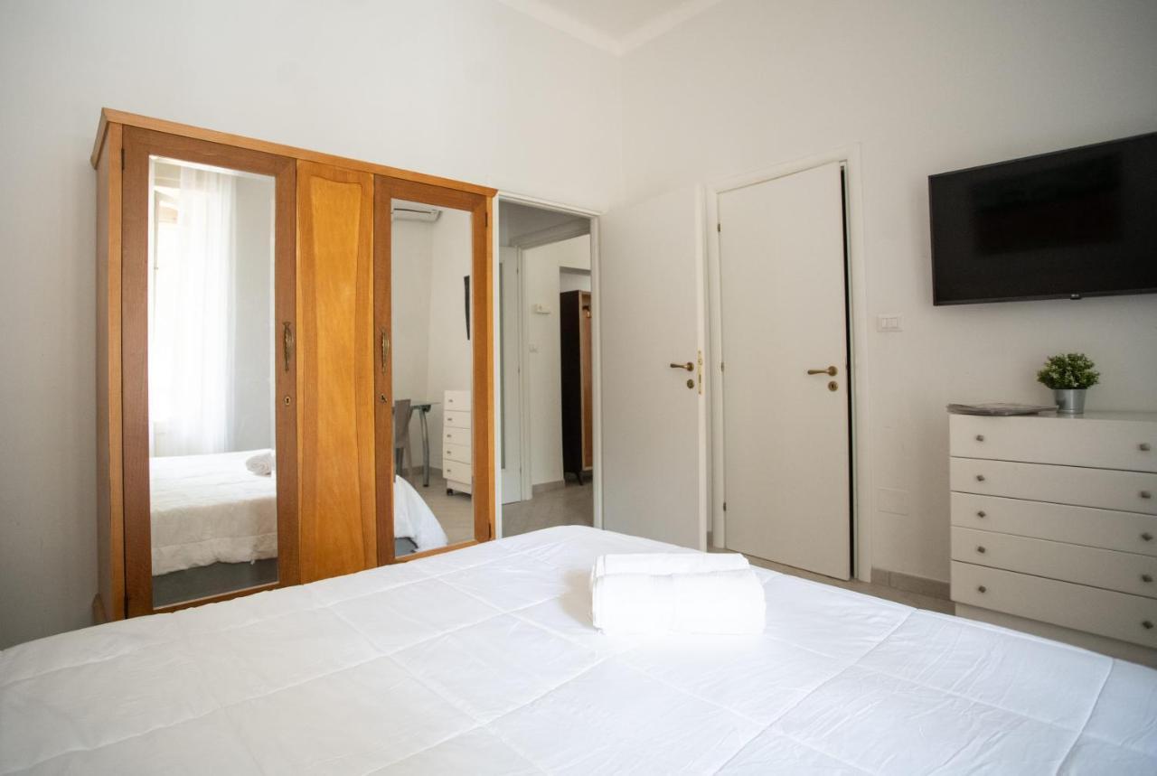 Armonie Centro Lecce Hotel ภายนอก รูปภาพ