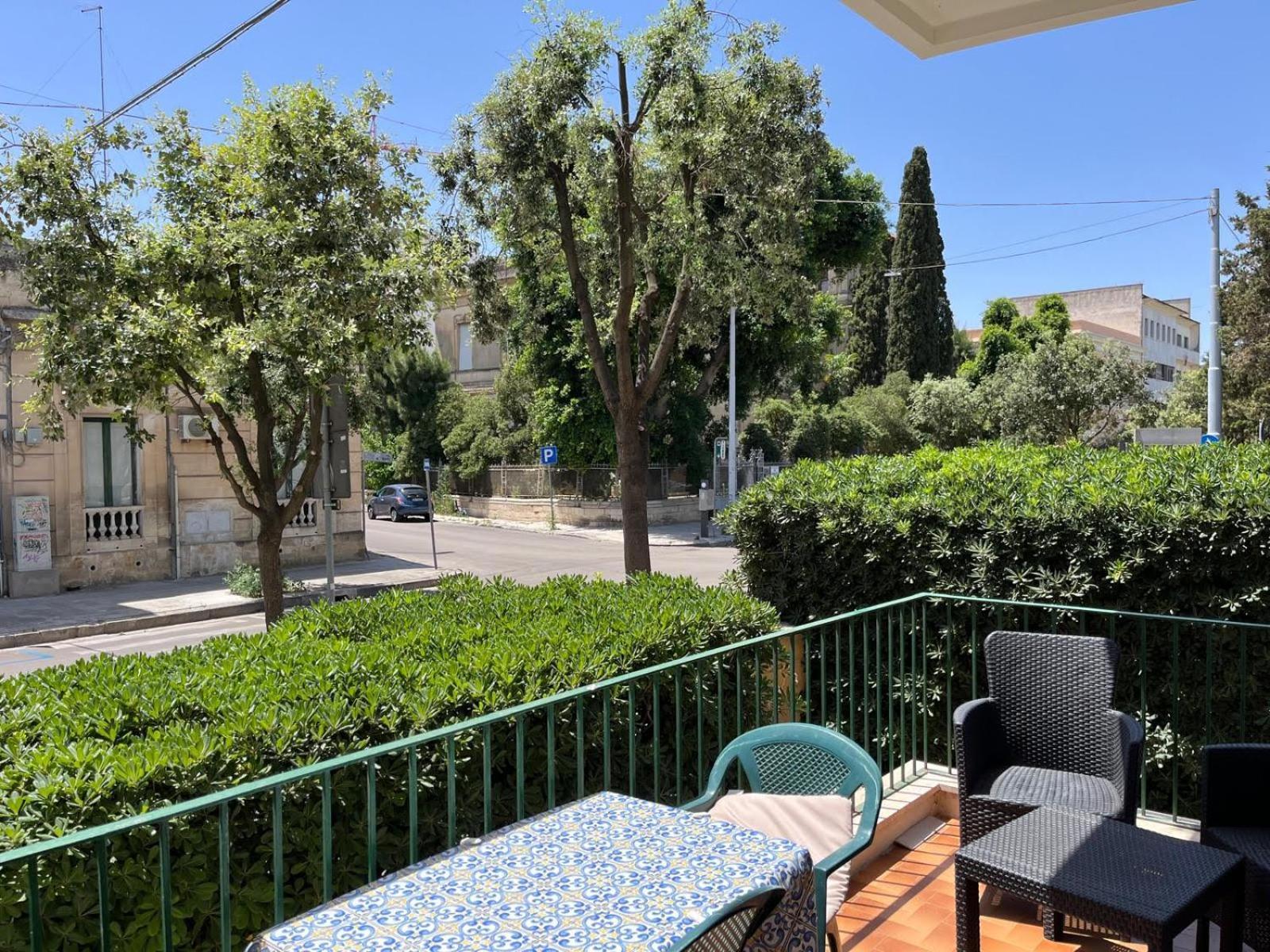 Armonie Centro Lecce Hotel ภายนอก รูปภาพ