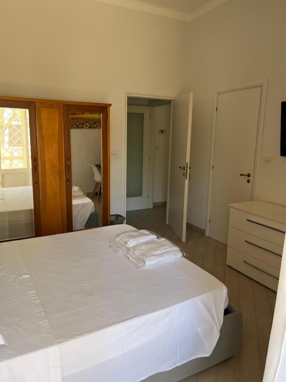 Armonie Centro Lecce Hotel ภายนอก รูปภาพ